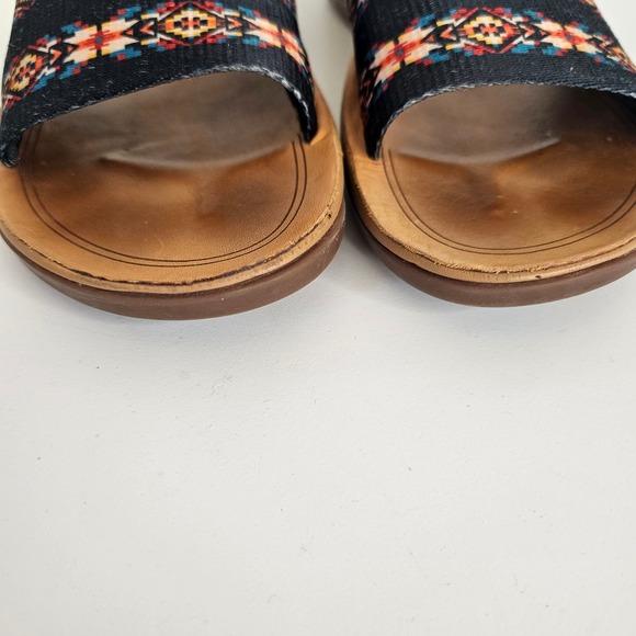 Pendleton Womens Sandals Brown Leather Aztec Carico Lake Black Tribal Slip On 8M - Picture 4 of 8
